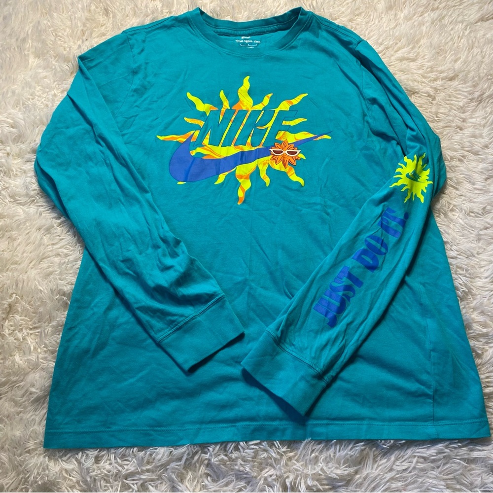 Nike long sleeve Tshirt